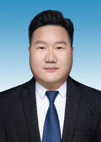 张伟